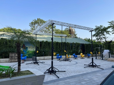 Combo Gía Treo Đèn Sân Khấu Ngoài Trời