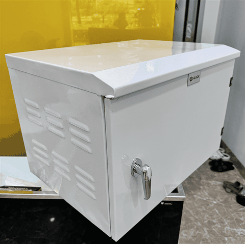 Tủ Mạng Outdoor 6U- Ngoài Trời