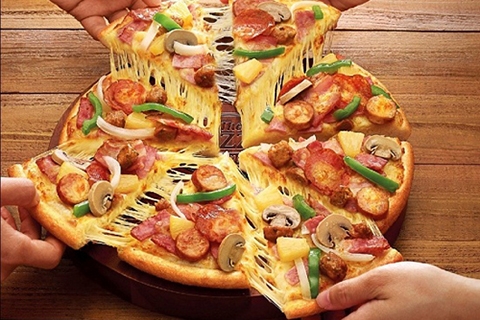 90% chúng ta đang không biết ăn pizza đúng cách và đây là kiểu chuẩn chỉnh nhất