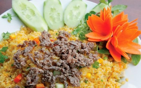 Cơm Rang Bò