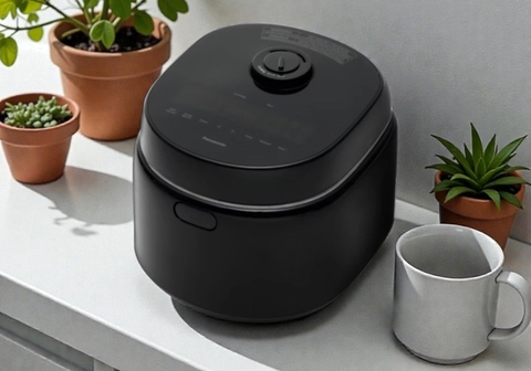 Nồi cơm điện tử 1,8L Panasonic SR-DM184KRA