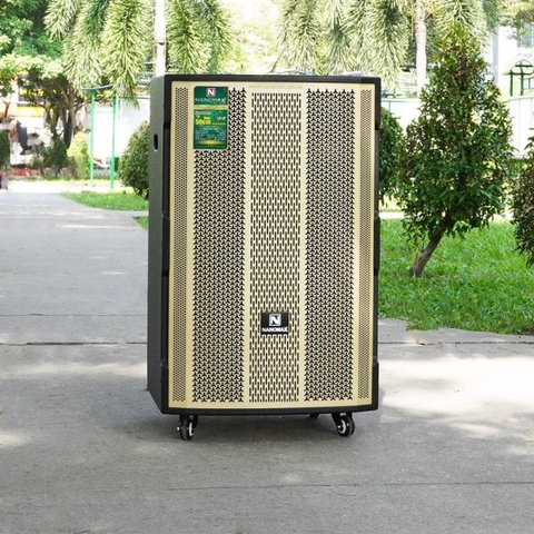 Loa Kéo Nanomax SK-1802 Bass 50cm 960w Karaoke Bluetooth