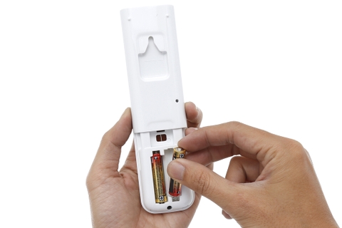 Điều hòa Daikin FTKQ25SAVMV