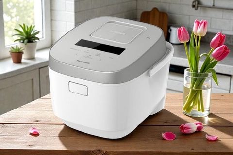 Nồi cơm Cao tần Panasonic 1.5 lít SR-HFL153WRA