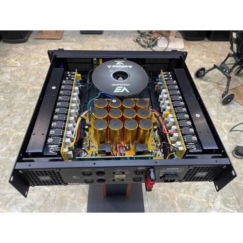 Đẩy công suất 2 kênh V1100 Plus 40 sò ,công suất 1000w
