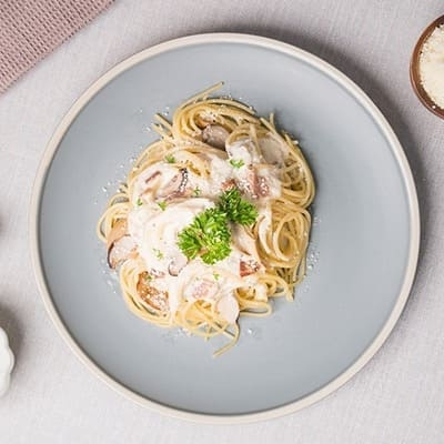 Mì spaghetti sốt kem nấm