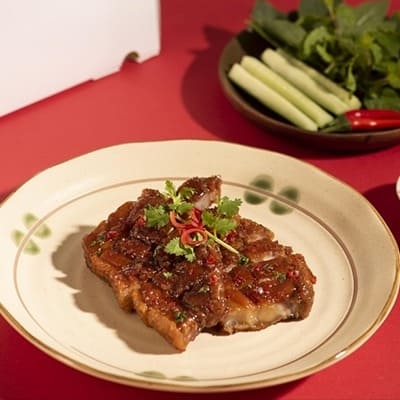 Ba rọi chiên mắm ngò