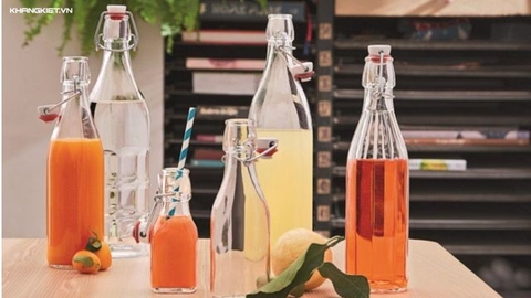 Chai thủy tinh nắp cài – lựa chọn hoàn hảo cho nước detox & nước ép trái cây