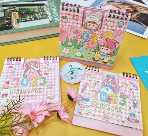 Lịch để bàn hoạt hình cute có ghi chú và sticker