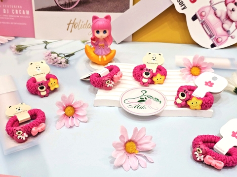 Cột tóc thun sticker nổi gấu dâu Lotso (hồng sen)