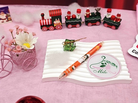 Bút bi gel Noel nhiều màu