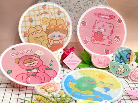 Quạt gấp tự bung mini hoạt hình cute