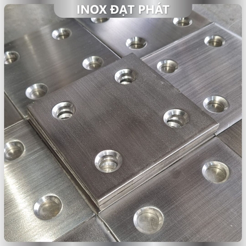 Bản Mã Inox 304 Cao Cấp - Vuông 90x90x6.0 - BANMA-V001