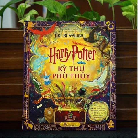 Harry Potter - Kỳ Thư Phù Thủy