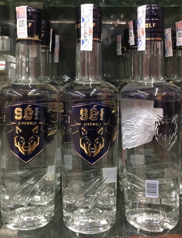 Rượu Vodka Direwolf Premium (SÓI) -Việt Nam, chai (333ml, 33%),