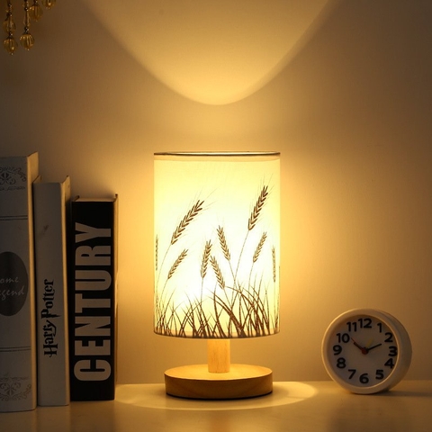 Đèn Led để bàn phòng ngủ điều khiển từ xa phong cách Bắc Âu - BEE074