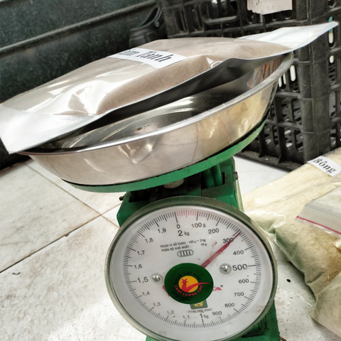 Mồi Câu Cá Vị Tanh, Cám Tanh Chuyên Dùng Cho Rô Phi Lớn, Gói 300g