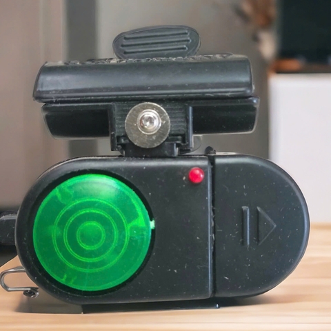 Chuông Báo Cá Điện Tử Cao Cấp Có Còi Hú, Sẵn Pin, Còi Hú khi cá ăn, đèn chớp đỏ