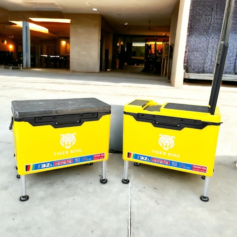 Thùng Câu Đài 32L TIGER KING , Đầy Đủ Phụ Kiện Đi Kèm