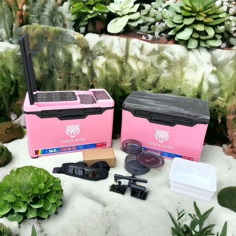 Thùng Câu Đài 32L TIGER KING , Đầy Đủ Phụ Kiện Đi Kèm