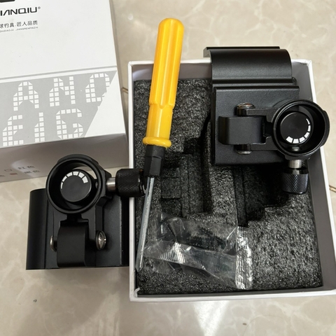 Pas Dù Gắn Góc Thùng LIANGIU Gấp gọn