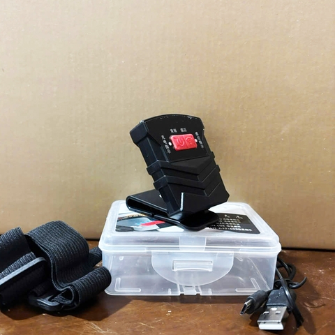 Đèn Kẹp Mũ Giá Rẻ, Đèn 4 Bóng Led, Có Cảm Biến, 2 Chế Độ Sáng Sử Dụng Câu Đêm