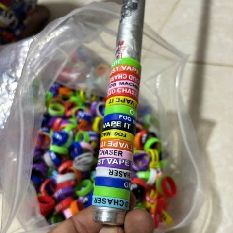 (Combo 20 cái ) Nhẫn SIlicol Quấn Cần, Quấn Cán vợt, hoa văn màu sắc đa đạng