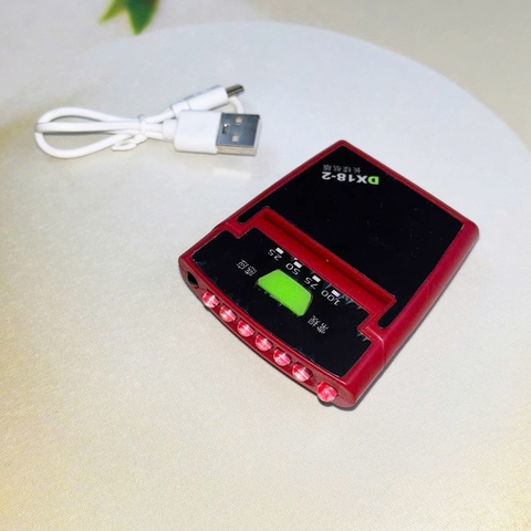 Đèn Kẹp Mũ DX 18 -2 , Đèn 6 Bóng Led, Có Cảm Biến, 2 Chế Độ Sáng Sử Dụng Câu Đêm