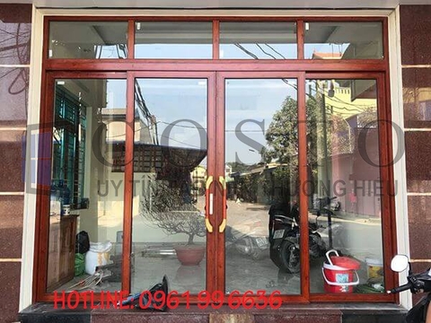 Cửa trượt quay màu vân gỗ