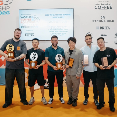 World Coffee Roasting Championship hoạt động như thế nào? Bên trong cuộc thi rang cà phê danh giá nhất thế giới