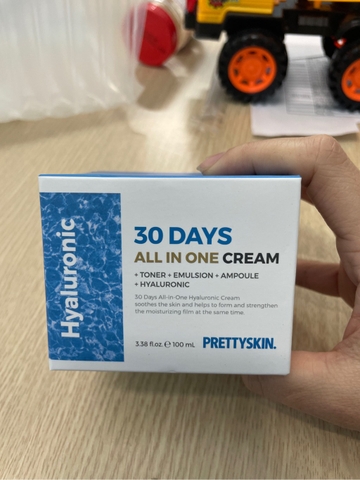 Prettyskin - Kem 30 Days Hyaluronic (Màu Xanh Dương)