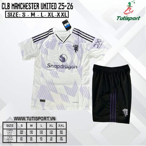 Quần Áo Bóng Đá Manchester United Đen mùa 25/26