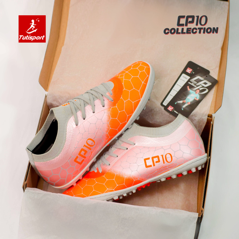 Giày đá bóng Wika CP10 Công Phượng Bạc Cam