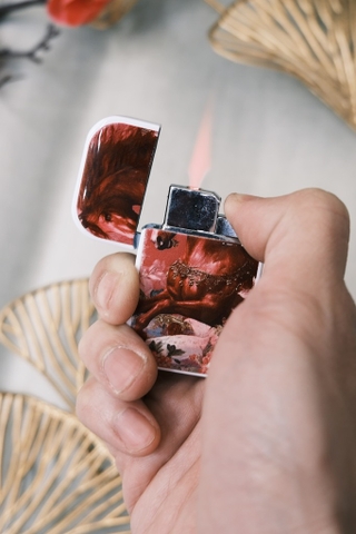 Khò Dáng Bầu - Ngựa Phi Đỏ Đeo Vòng Vàng