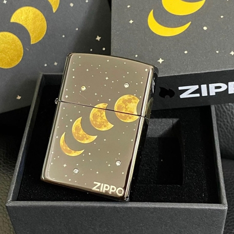 Bật Lửa ZIPPO - Classic - Moon Phase (Mặt Trăng Đen Lì Đính Đá)