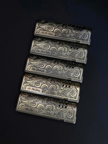 Khắc Custom Tên