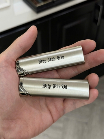 Khắc Custom Tên