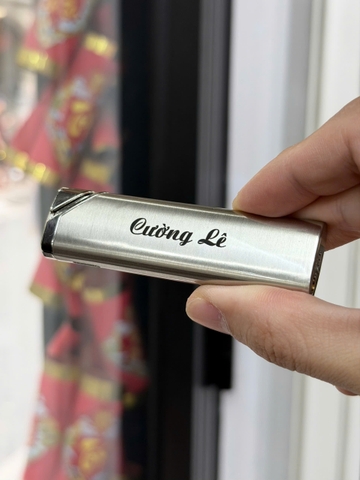 Khắc Custom Tên
