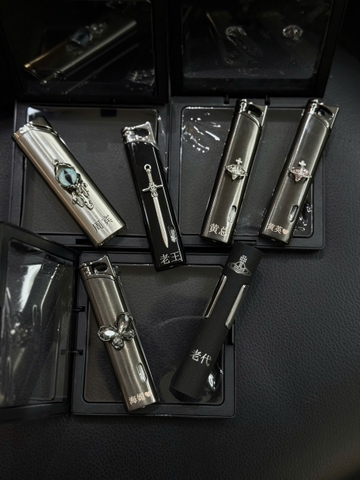 Khắc Custom Tên