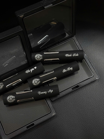 Khắc Custom Tên