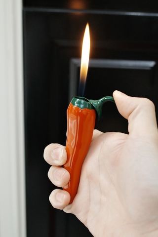Bật Lửa Độc Lạ - Phiên bản Ớt Đỏ