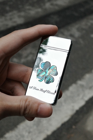 Bật Lửa Cỏ Bốn Lá Xà Cừ - Bản Mở Nắp