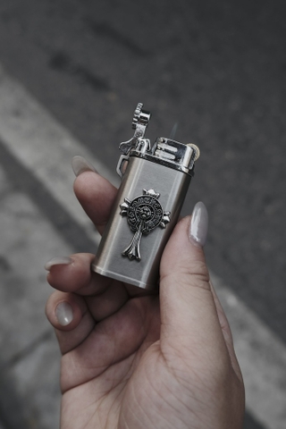 Khò Đánh Đá Bạc - Thánh Giá Chrome