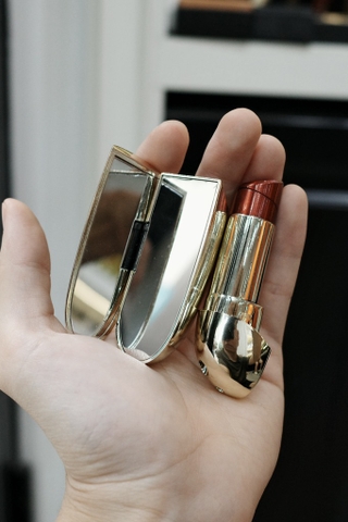 Bật Lửa Độc Lạ Son Đính Đá - Đen
