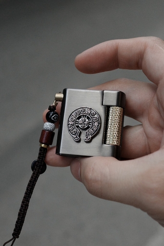 Bật Lửa Mini - Móng Ngựa - Kèm Dây