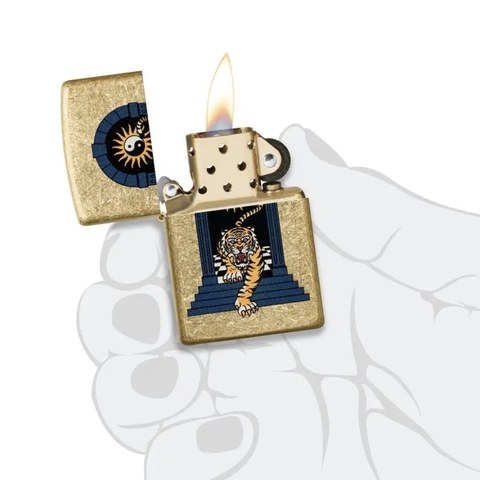 Bật Lửa ZIPPO - Classic - Tiger Tattoo Design- Tumbled Brass (Hổ Âm Dương)
