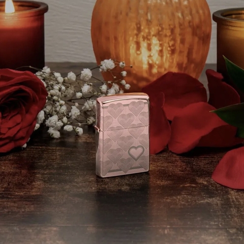 Bật Lửa ZIPPO - Classic - Heart Design (Trái Tim Vàng Hồng)