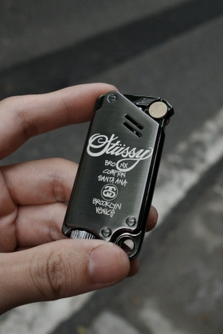 Bật Lửa Khò Đá - Stussy - Phiên Bản Đen Bóng