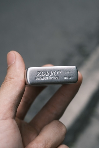 Zorro - Rồng Vân Há Mồm  - Phiên Bản Bạc Satin