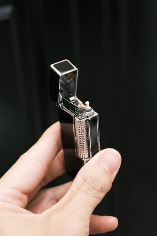 Zorro Dunhill Sơn Mài Đen - Viền Bạc